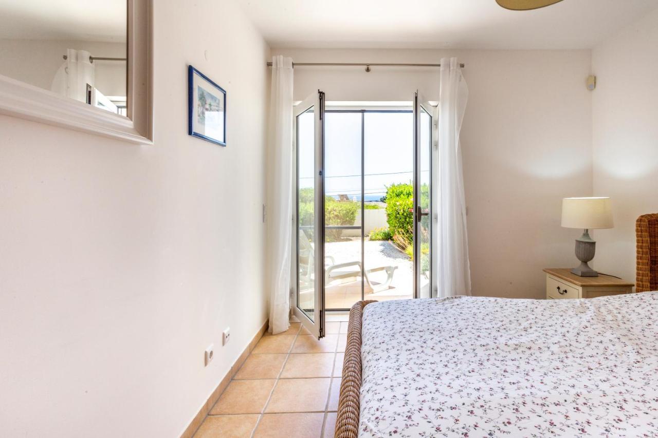 Cozy & Luxurious Getaway - 3 Decks Oceanview & Pool - Sao Jose Lejlighed Lagos Eksteriør billede