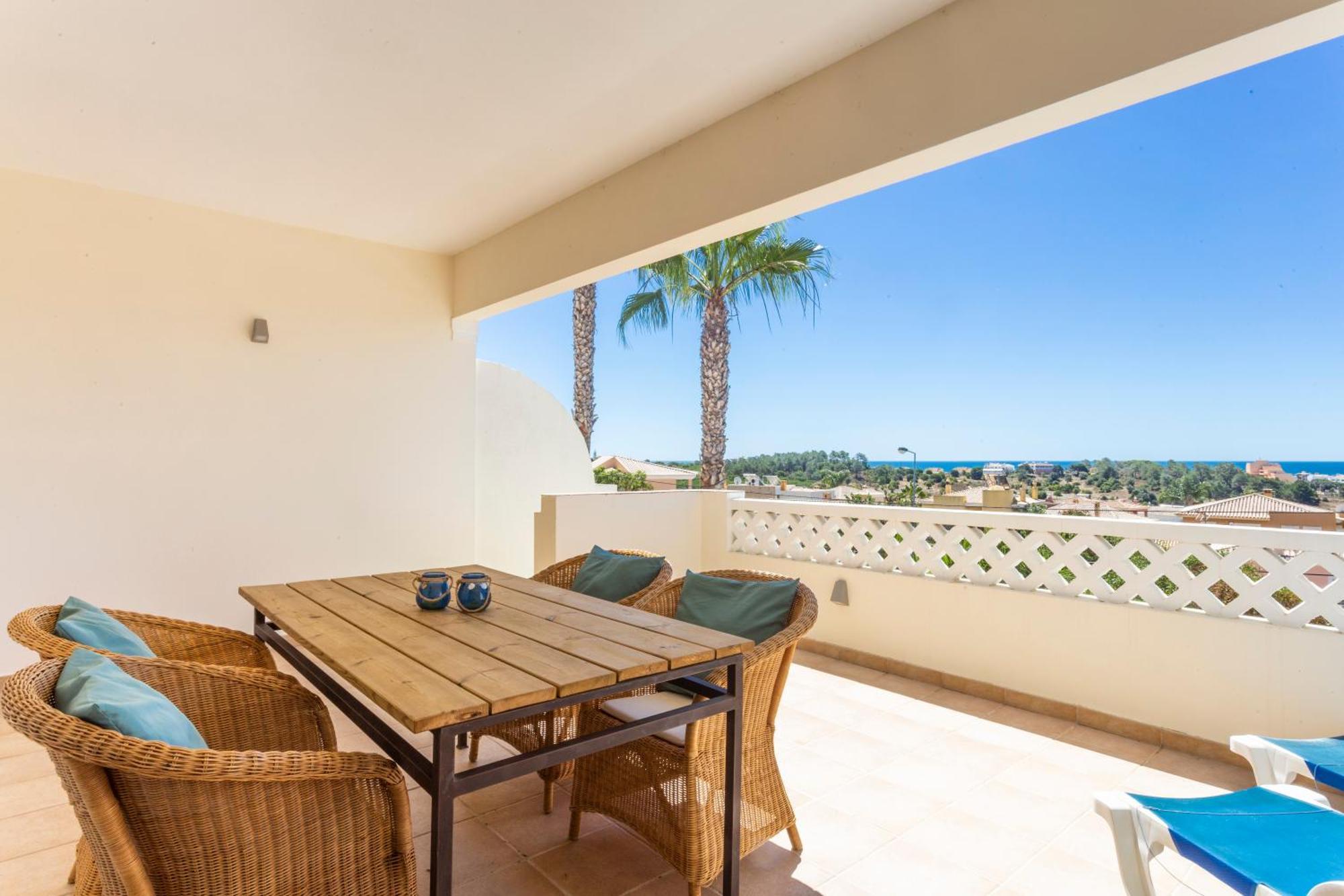 Cozy & Luxurious Getaway - 3 Decks Oceanview & Pool - Sao Jose Lejlighed Lagos Eksteriør billede